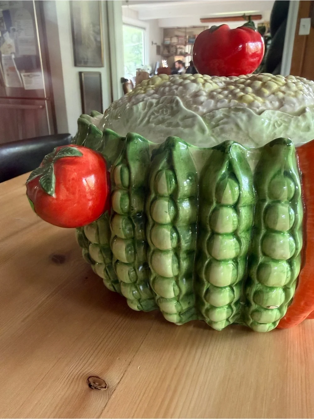 Vintage Sigma Ceramic Vegetable Crisper with Tomato‎ Handles